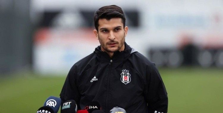 Beşiktaşlı futbolcu Necip Uysal: Bu takım için her şeyimi vereceğim
