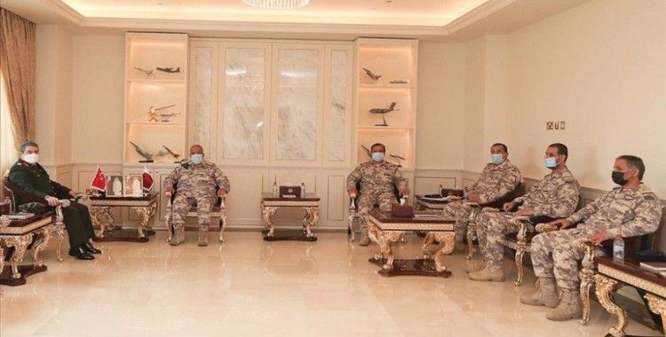 Türk ve Katarlı yetkililer askeri iş birliğini geliştirmeyi görüştü