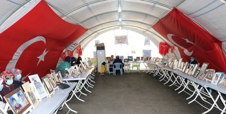 HDP önündeki çadır çocukları dağa kaçırılan ailelerin umudu oldu