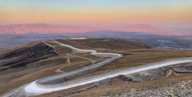 Ağrı-İran sınırında 81 kilometrelik güvenlik duvarı