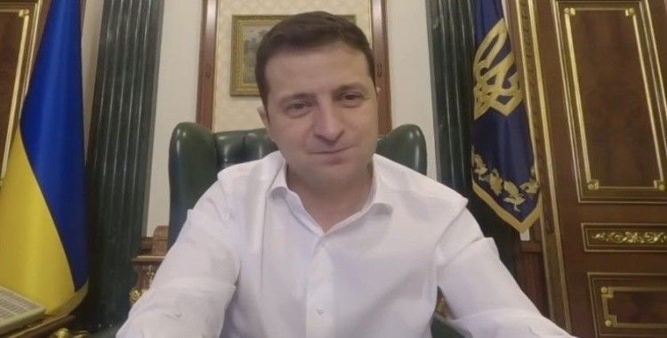 Zelenskiy: “Ukrayna’da Aralık ayında karantina uygulanmayacak”