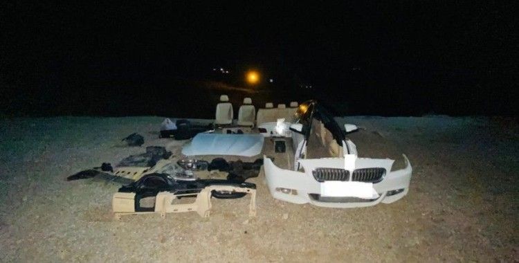 Diyarbakır'da parçalanmış lüks araç bulundu