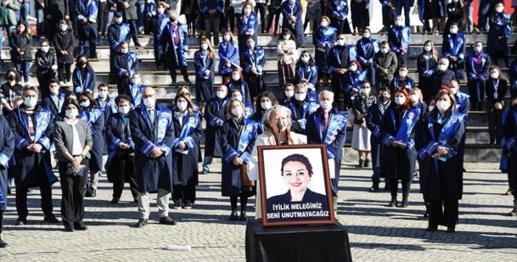 Öldürülen Dr. Öğretim Üyesi Aylin Sözer için tören düzenlendi