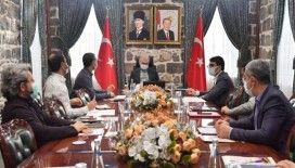 Diyarbakır Valisi Karaloğlu çalışmalarına ara vermeden devam ediyor