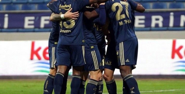 Süper Lig: Kasımpaşa: 0 - Fenerbahçe: 1 (Maç devam ediyor)