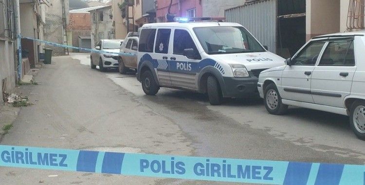Bursa’da 80 yaşındaki baba tartıştığı oğlunu silahla vurdu