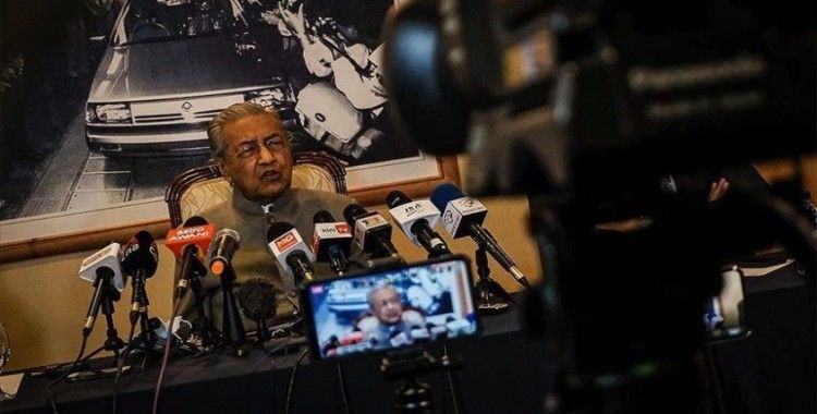 Eski Malezya Başbakanı Mahathir'in yeni parti başvurusu reddedildi