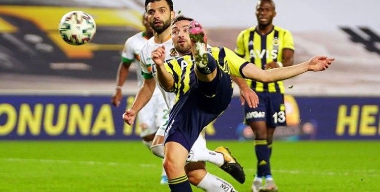 Fenerbahçe, sahasında Alanyaspor’u 2-1 mağlup etti