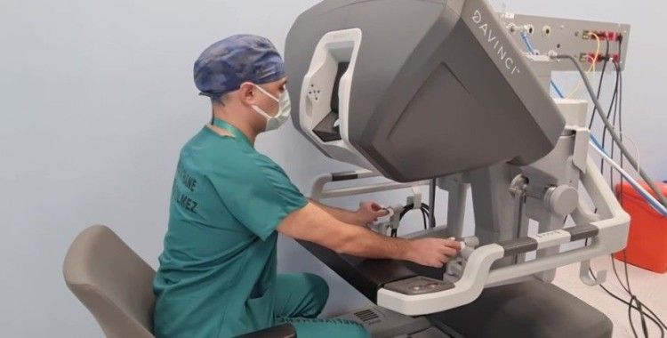 Şehir hastanesinde robotik cerrahiyle ilk rahim kanseri ameliyatı