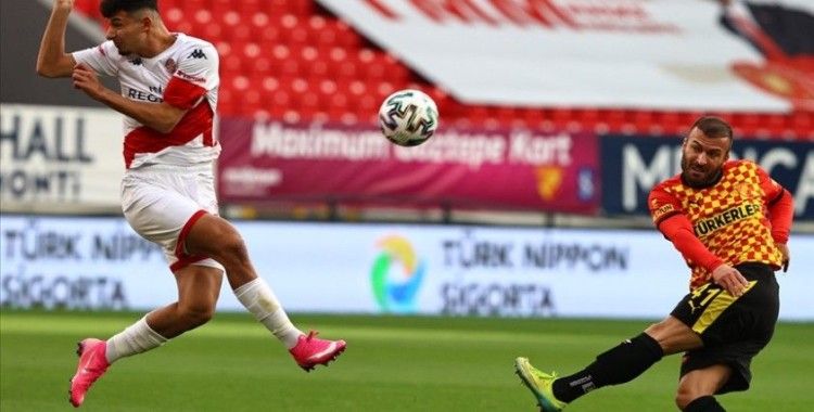 Antalyaspor bu sezon ilk deplasman galibiyetini Göztepe'den aldı