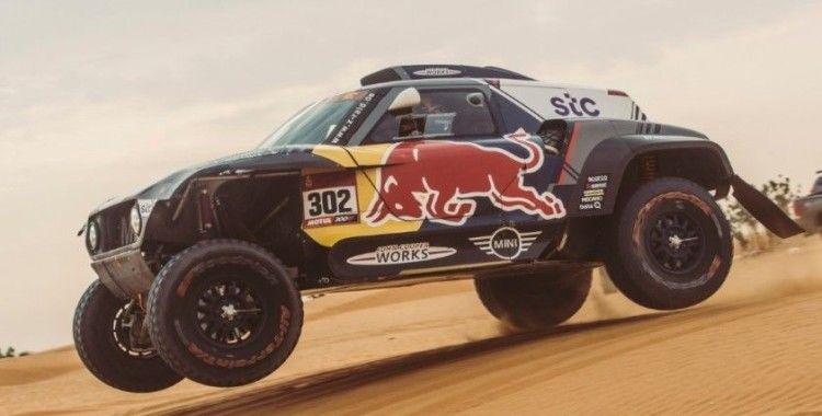 Dakar Rallisi'nde Red Bull sporcuları zirvede