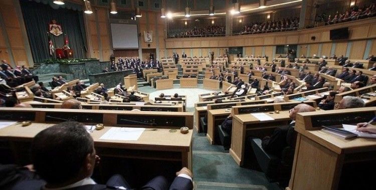 Ürdün'de Başbakan Hasavne liderliğindeki yeni hükümet oy çokluğuyla güvenoyunu aldı