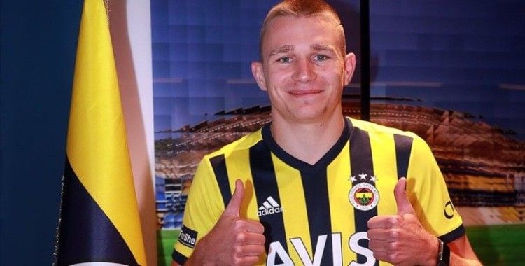 Attila Szalai Fenerbahçe'nin ikinci Macar oyuncusu oldu