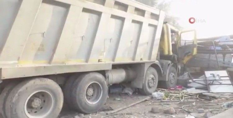 Hindistan’da kamyon kaldırımda uyuyan işçileri ezdi: 13 ölü