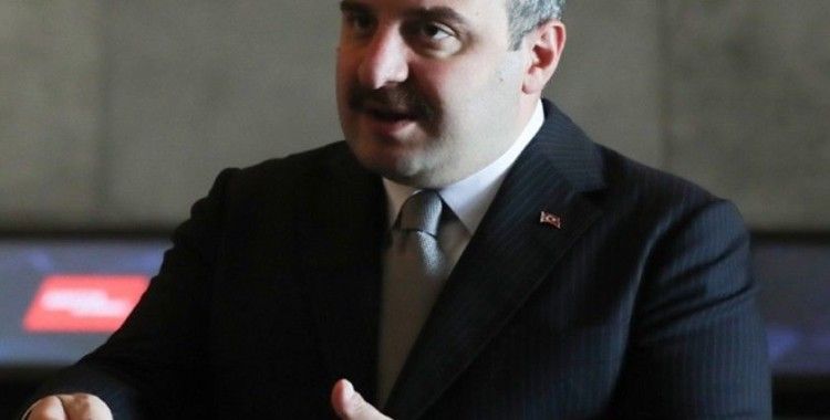 “Özellikle son beş yılda yaptığımız yatırımlar ülkemizi savunma sanayiinde devler ligine çıkaracak”