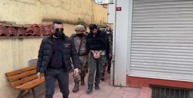 Ataşehir’de hareketli dakikalar: Özel harekat ekipleri sevk edildi