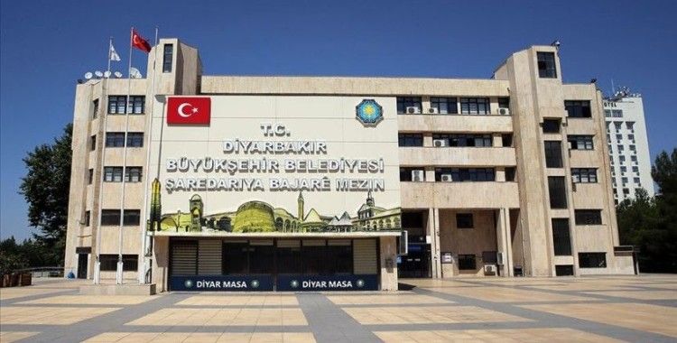 Diyarbakır Büyükşehir Belediyesi, Türkiye geneli en az okur-yazar 55 işçi alımı yapacak