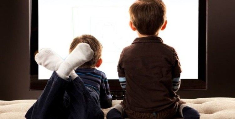 'Pandemide çocukları bilgisayarla başbaşa bırakmayın'