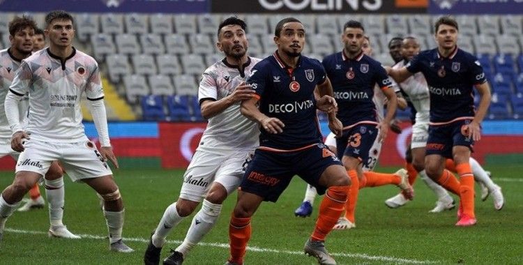Başakşehir'de Trabzonspor maçı öncesi önemli eksikler