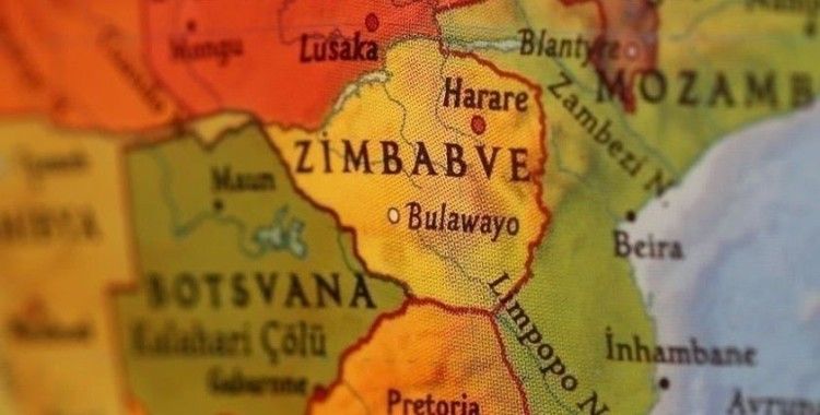 Zimbabve'de 4 bakanın Kovid-19'dan ölmesinin ardından memurlar evden çalışmaya başladı