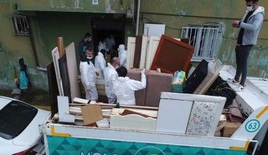 Beyoğlu'nda polisin kapısını kırarak girdiği evde şaşırtan manzara