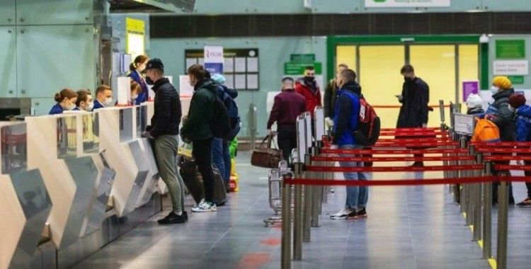 Almanya'da pasaport krizi büyüyor: Türkler gider ama dönemez