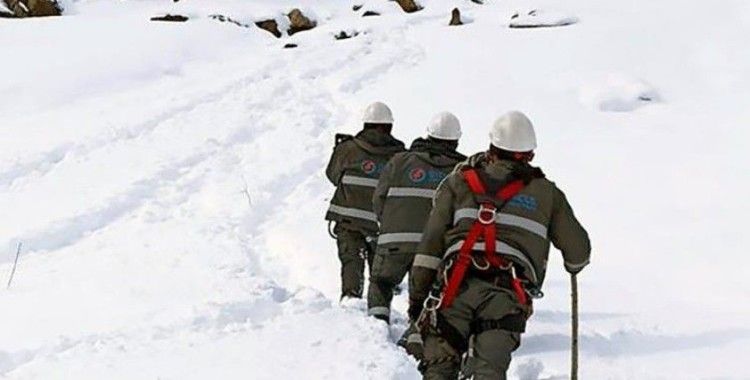 Dicle Elektrik ekipleri 'soğuk hava' alarmına geçti