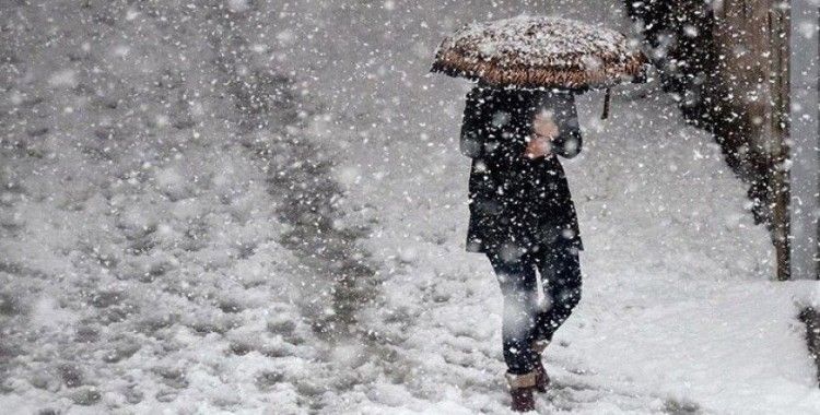Bir uyarı da yurt dışından: 'İnanılmaz soğuk ve kar Türkiye'ye doğru ilerliyor'