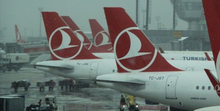 Sabiha Gökçen Havalimanı'nda kar yağışı nedeniyle uçuşlar azaltılacak