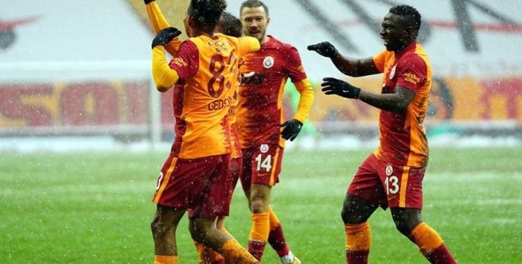 Galatasaray evindeki yenilmezliğini 9'a çıkardı