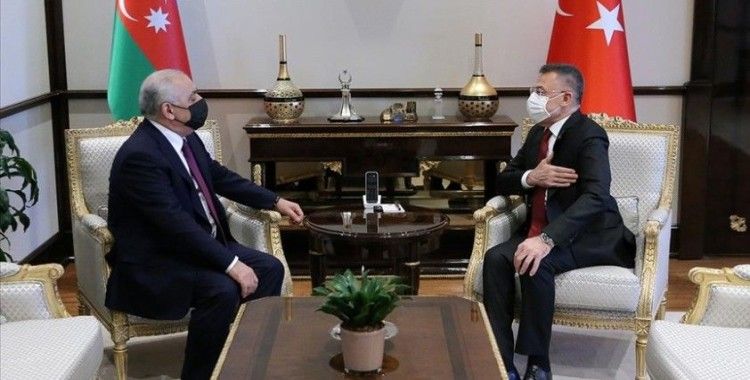 Cumhurbaşkanı Yardımcısı Oktay, Azerbaycan Başbakanı Asadov ile görüştü