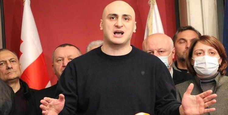 Gürcistan'da ana muhalefet liderinin tutuklanma kararı tepkiyle karşılandı