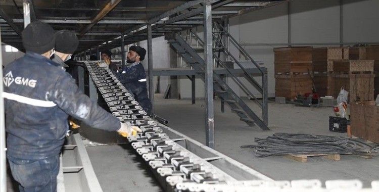 Ankara'da cerrahi eldiven fabrikası kuruluyor