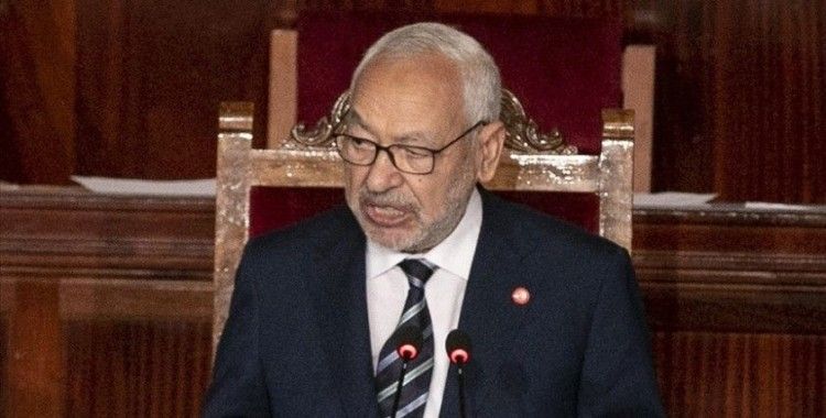 Tunus Meclis Başkanı Gannuşi'den, kabine değişikliği krizinin çözümü için üçlü toplantı çağrısı