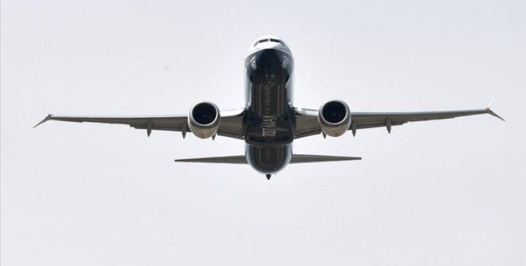İngiltere hava sahasını Boeing 777 tipi yolcu uçaklarına geçici olarak kapattı