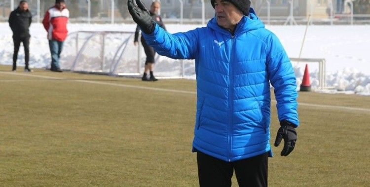 Rıza Çalımbay: 'Rizespor maçı çok kritik'
