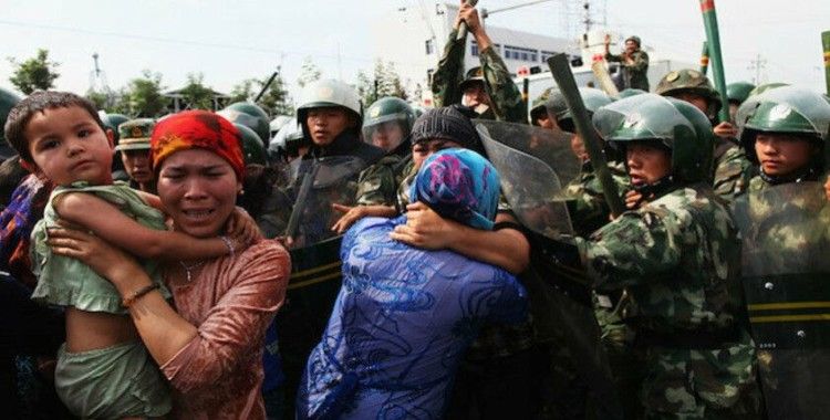 HRW: Uygur Özerk Bölgesi'nde kovuşturmaların sayısı arttı