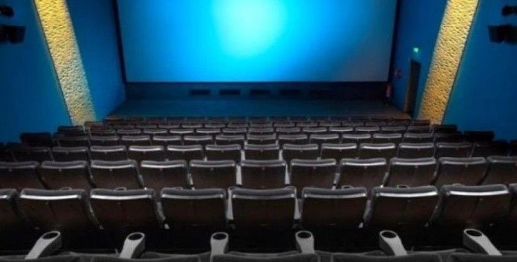 Sinema salonlarının açılışı 1 Nisan'a ertelendi