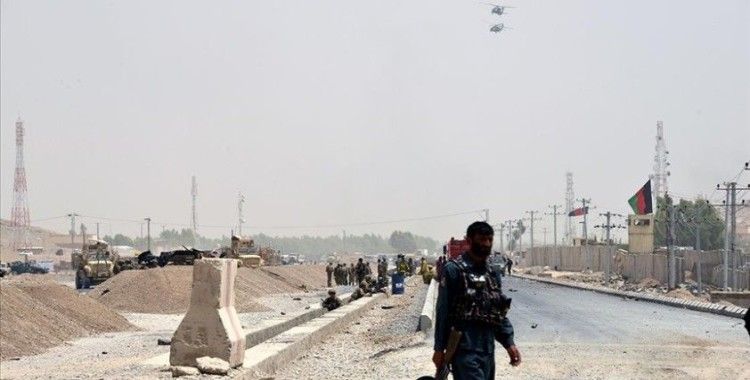 Afganistan'da bomba yüklü araçla askeri üsse saldırı: 4 ölü