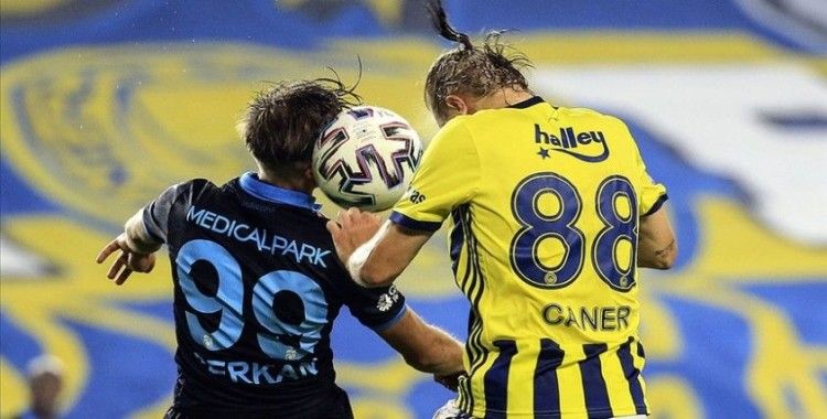 Trabzonspor Fenerbahçe'yi konuk ediyor