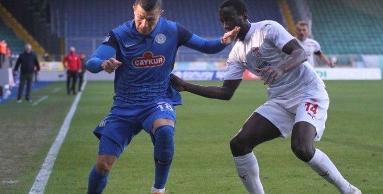 Süper Lig: Çaykur Rizespor: 0 - Demir Gurup Sivasspor: 0 (Maç sonucu)