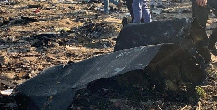 Güney Sudan’da yolcu uçağı düştü: 10 ölü