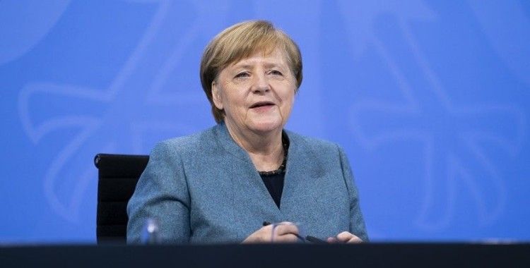 Merkel, Covid-19 kısıtlamalarını Paskalya tatiline kadar uzatmayı planlıyor