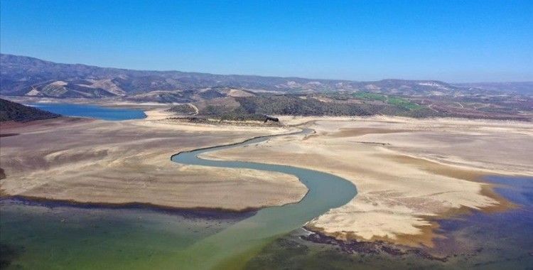 Gediz Havzası'nda kış yağışları ortalamanın altında kalınca barajlar beklenen oranda dolmadı