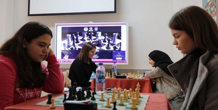 Kosova'da 18 Mart Çanakkale Zaferi'nin anısına satranç turnuvası düzenlendi