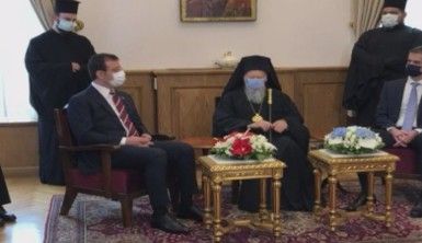 Atina Belediye Başkanı Bakoyannis ve İBB Başkanı İmamoğlu, Fener Rum Patrikhanesi’ni ziyaret etti