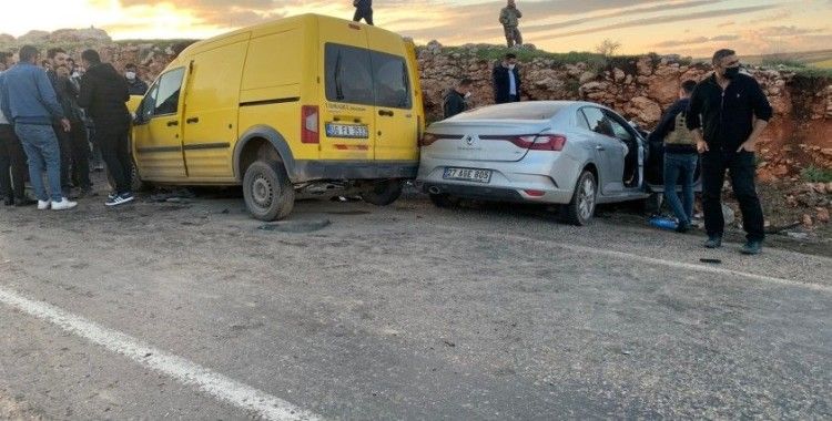 Şırnak'ta iki araç kafa kafaya çarpıştı: 4 ölü, 2 yaralı