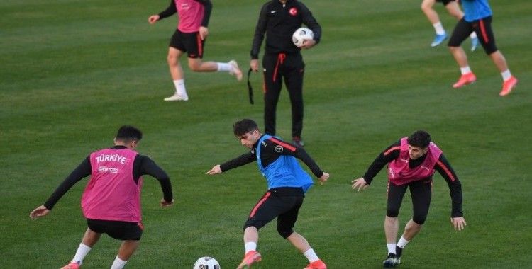 Ümit Milli Futbol Takım, Sırbistan maçının hazırlıklarına devam ediyor
