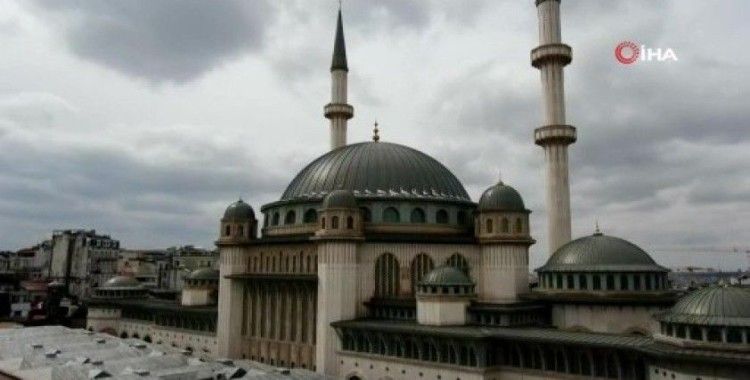 Taksim Camii Ramazan Ayına hazırlanıyor