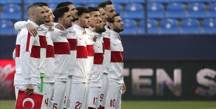 Yarın oynanacak Türkiye-Letonya maçına seyirci alınmayacak